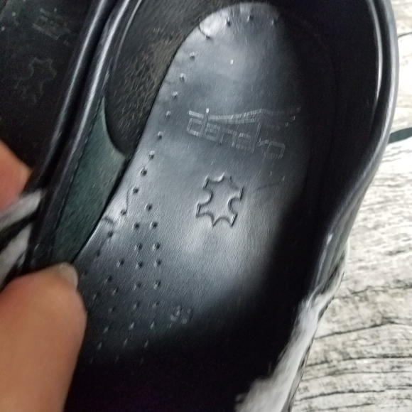 Dansko Black mules Size 39 (8.5-9) fair condition please see pictures - Picture 5 of 5